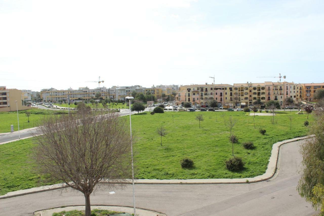 Alojamento de Acomodação e Pequeno-almoço Giardini E Mare
